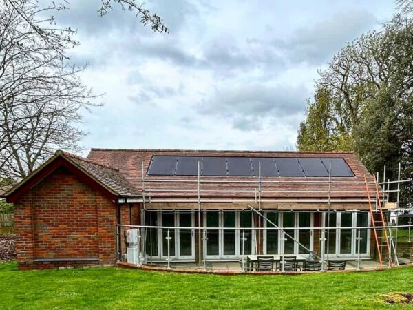 Solar Panel Installers in Tring Hertfordshire 600x450