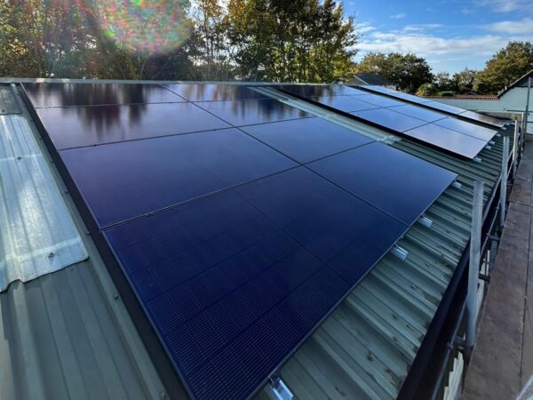 solar panel installation on a roof in Aylesbury